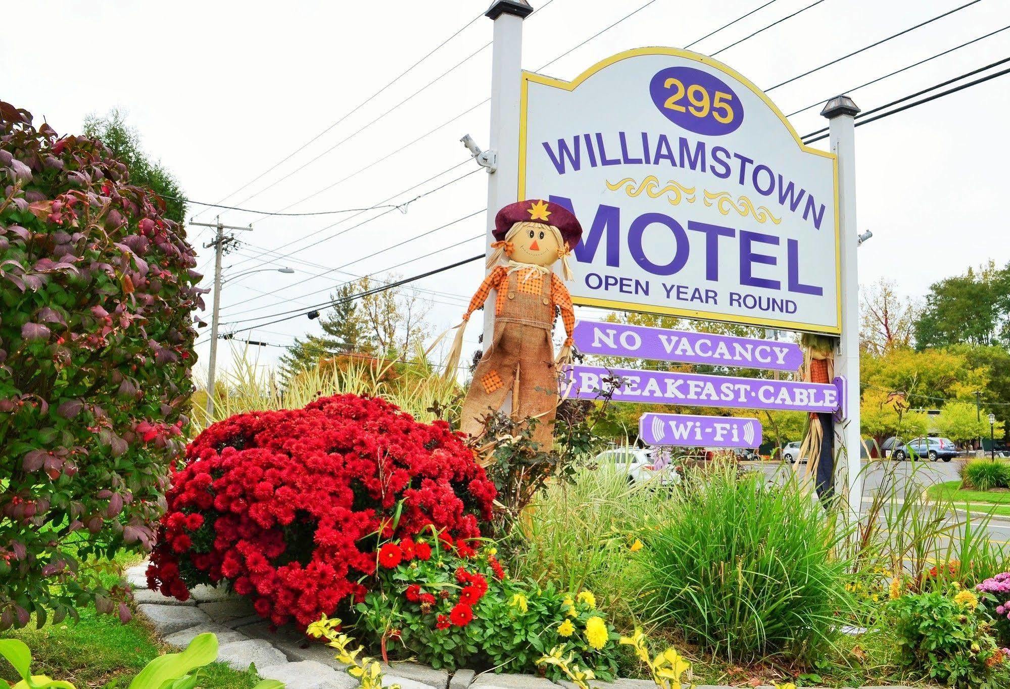 Williamstown Motel Exterior foto